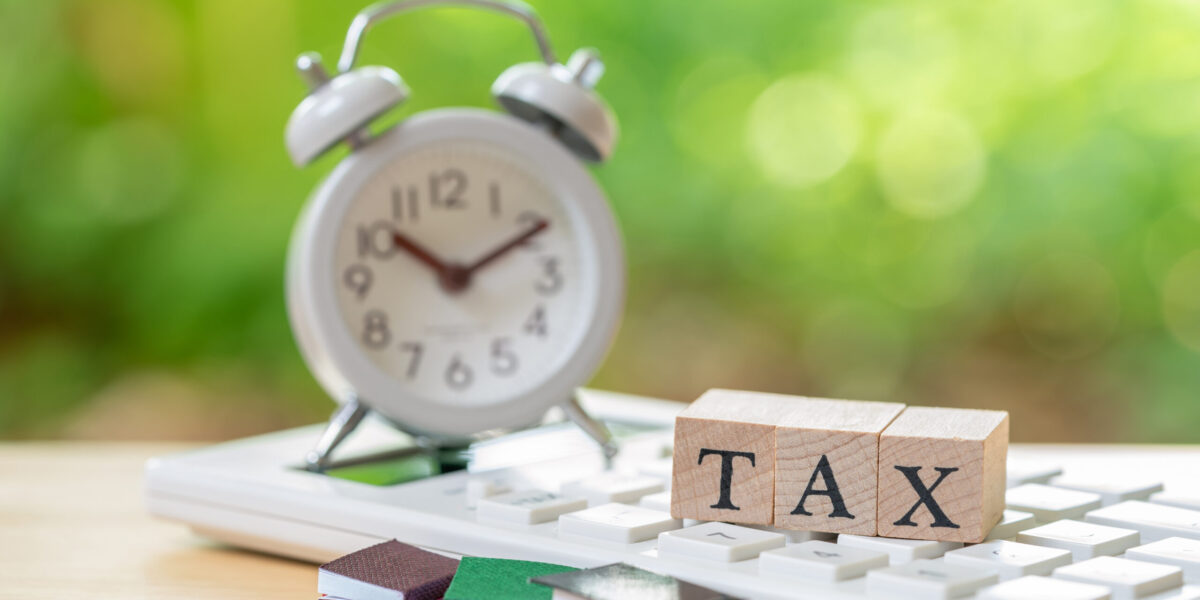 How Offshore Accounting Teams Stay Updated