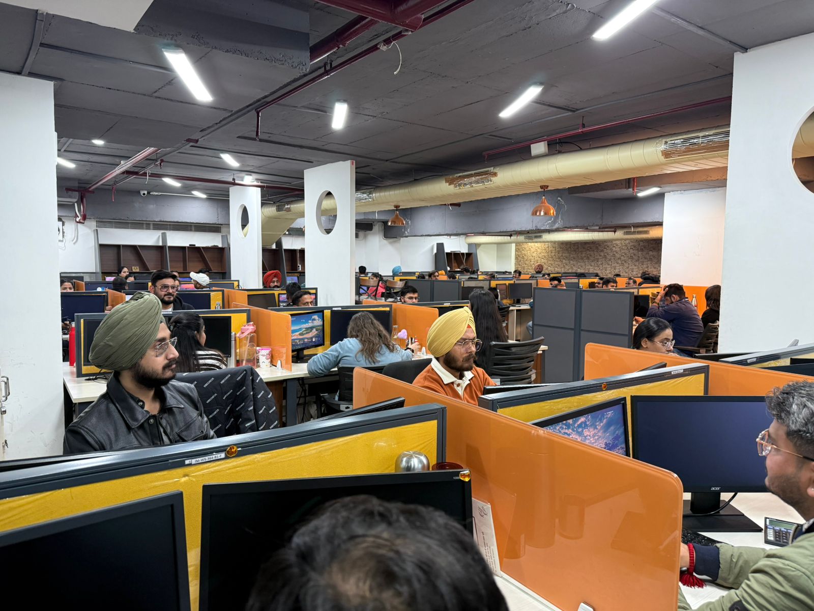 Indian Muneem Working People